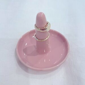 Pink Ceramic Ring Holder
